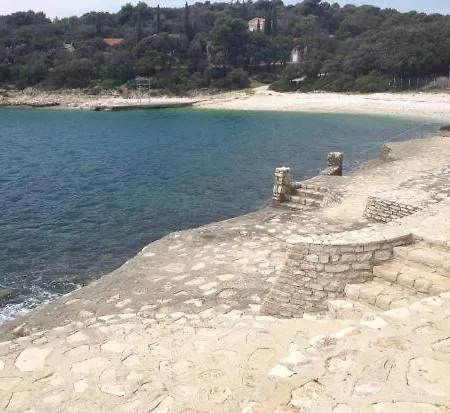 Studio City With Free Parking