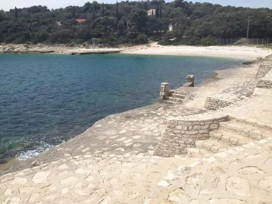 Studio City With Free Parking