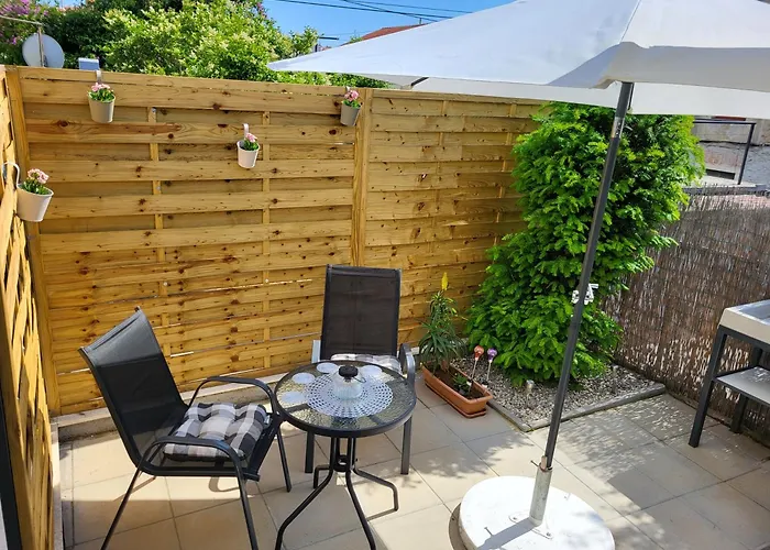 Daire Studio City With Free Parking Pula