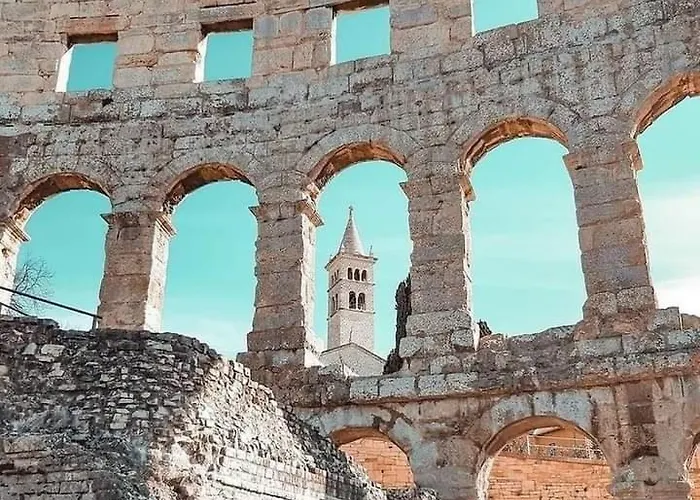 Daire Studio City With Free Parking Pula