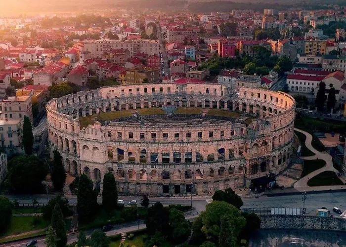 Studio City With Free Parking 普拉